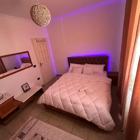 Cityaura Apartman *